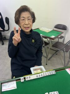 近藤 芳江　四暗刻　10月27日　世田谷支部