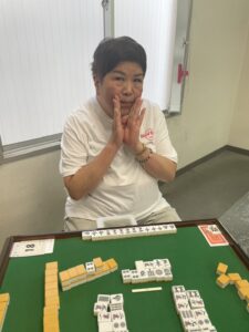 深澤 栄子　四暗刻　2月12日　目黒支部